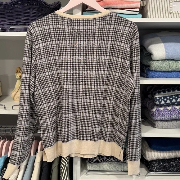 ***NWT*** LOFT Outlet Black and Cream Patterned Cardigan - Picture 2 of 5